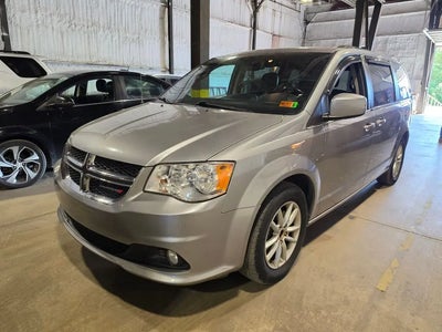 Photo of a 2019 Dodge Grand Caravan SXT 35TH Anniversary Edition 4DR Mini-Van for sale