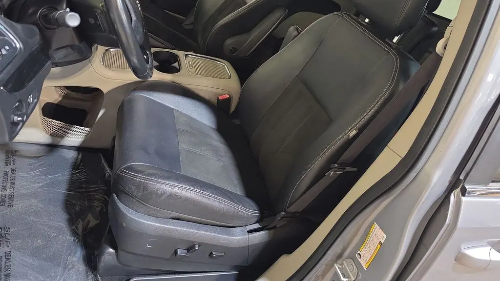 2019 Dodge Grand Caravan SXT 35th Anniversary Edition