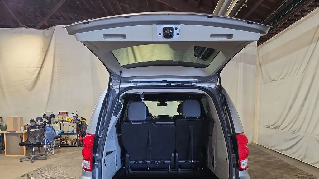 2019 Dodge Grand Caravan SXT 35th Anniversary Edition