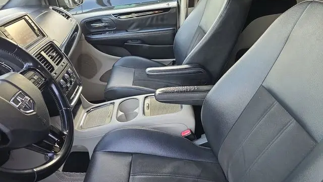 2020 Dodge Grand Caravan SXT