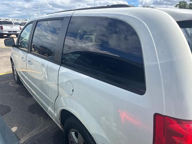 2013 Dodge Grand Caravan - $2,480