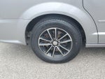 2016 Grand Caravan Thumbnail 5