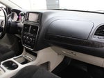 2016 Grand Caravan Thumbnail 4