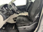 2016 Grand Caravan Thumbnail 13