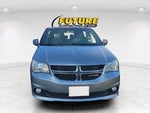 2017 Grand Caravan Thumbnail 2