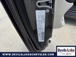 2019 Grand Caravan Thumbnail 14