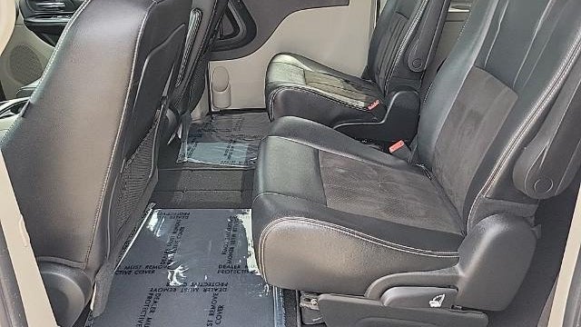 2019 Dodge Grand Caravan SXT 35th Anniversary Edition