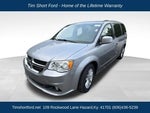2019 Grand Caravan Thumbnail 1