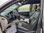 2019 Grand Caravan Thumbnail 16