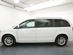 2016 Grand Caravan Thumbnail 4