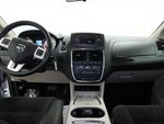 2016 Grand Caravan Thumbnail 28