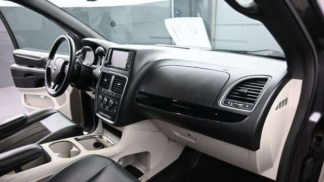 2020 Dodge Grand Caravan SXT