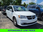 2020 Grand Caravan Thumbnail 1