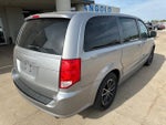 2016 Grand Caravan Thumbnail 2