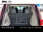 2017 Grand Caravan Thumbnail 26