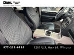2017 Grand Caravan Thumbnail 32