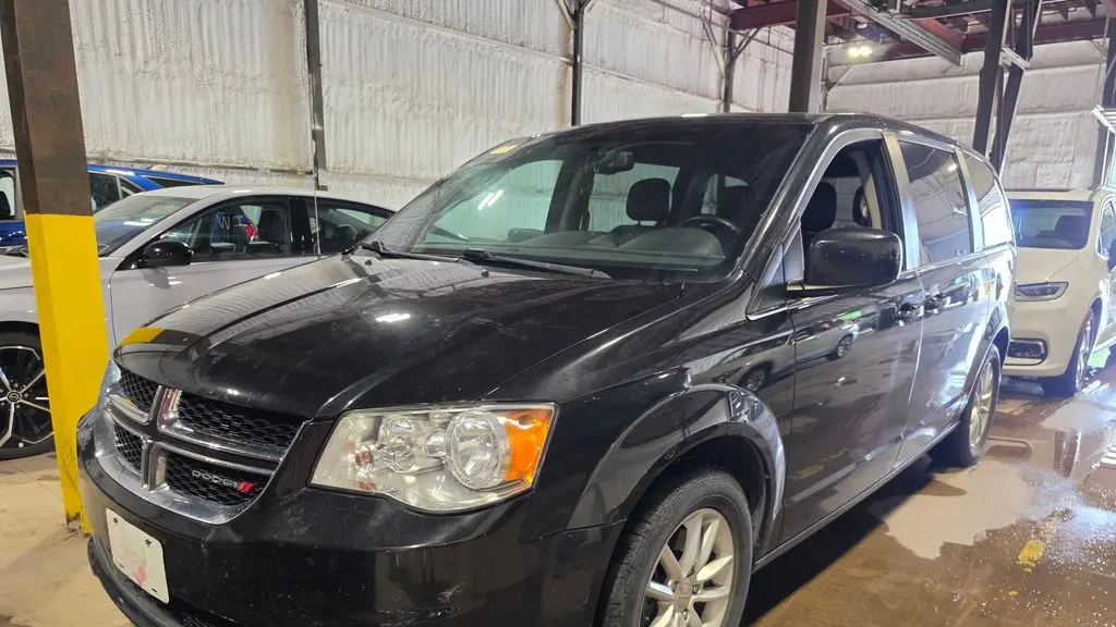 Preowned 2018 Dodge Grand Caravan SXT for Sale