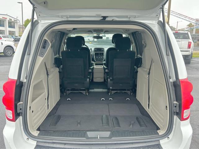 2014 Dodge Grand Caravan - $13,995