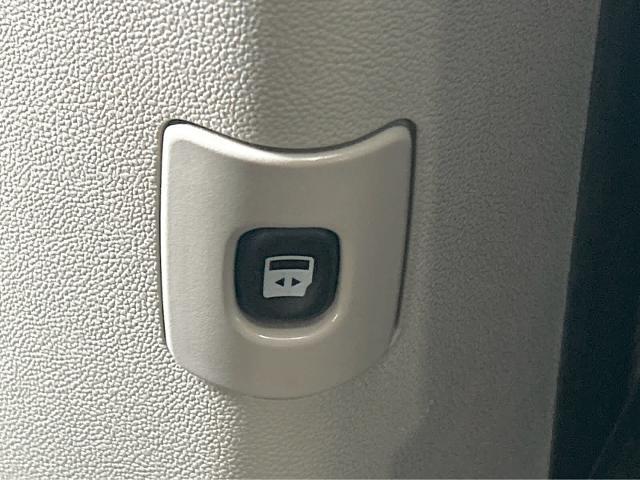 2014 Dodge Grand Caravan - $13,995
