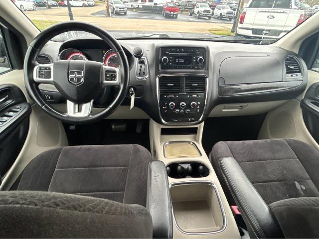 2014 Dodge Grand Caravan - $13,995