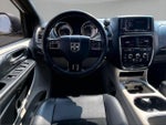 2017 Grand Caravan Thumbnail 10
