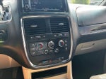 2017 Grand Caravan Thumbnail 19