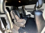 2017 Grand Caravan Thumbnail 28