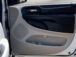 2017 Grand Caravan Thumbnail 32