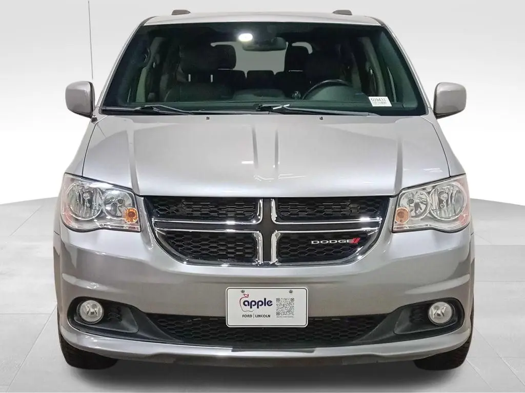 2018 Dodge Grand Caravan - $39,300