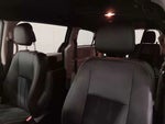 2018 Grand Caravan Thumbnail 16