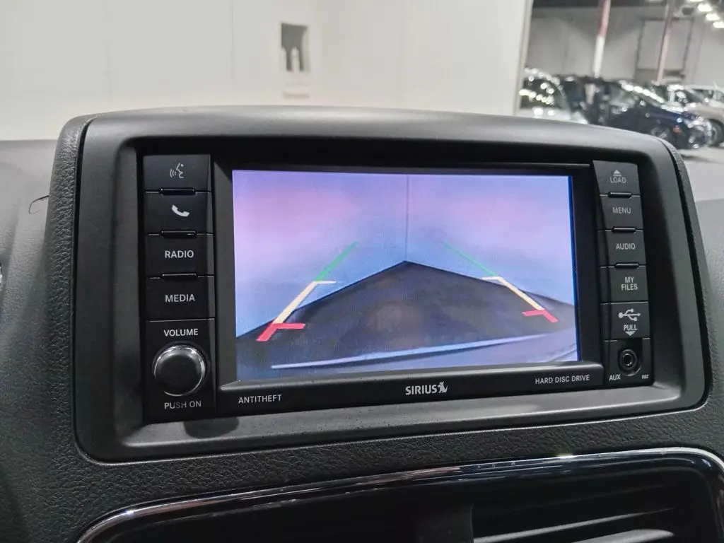 2018 Dodge Grand Caravan - $39,300