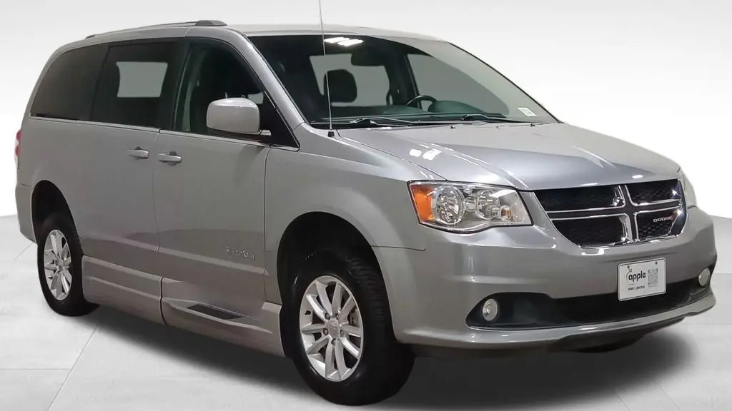 Preowned 2018 Dodge Grand Caravan SXT for Sale