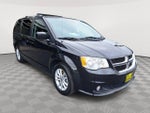 2020 Grand Caravan Thumbnail 3
