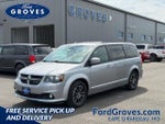 2019 Grand Caravan Thumbnail 1