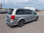 2019 Grand Caravan Thumbnail 5