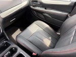2019 Grand Caravan Thumbnail 20