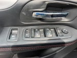2019 Grand Caravan Thumbnail 21
