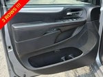 2017 Grand Caravan Thumbnail 21