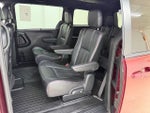 2018 Grand Caravan Thumbnail 17