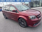 2017 Grand Caravan Thumbnail 1