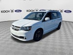 2017 Grand Caravan Thumbnail 3