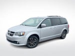 2018 Grand Caravan Thumbnail 1