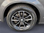 2019 Grand Caravan Thumbnail 10