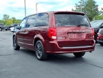 2017 Grand Caravan Thumbnail 6