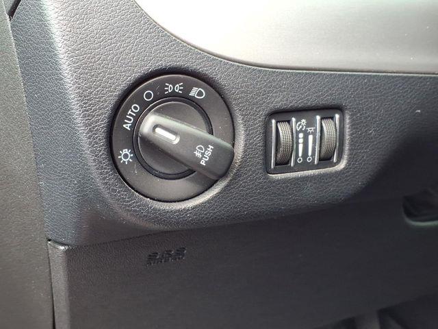 2017 Dodge Grand Caravan - $10,200