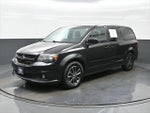 2017 Grand Caravan Thumbnail 2