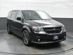 2017 Grand Caravan Thumbnail 8
