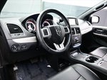 2017 Grand Caravan Thumbnail 13