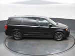 2017 Grand Caravan Thumbnail 39