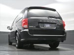 2017 Grand Caravan Thumbnail 30